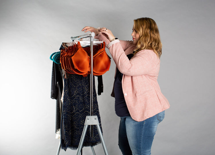 Book A Fitting | Pinned Up Bra Lounge