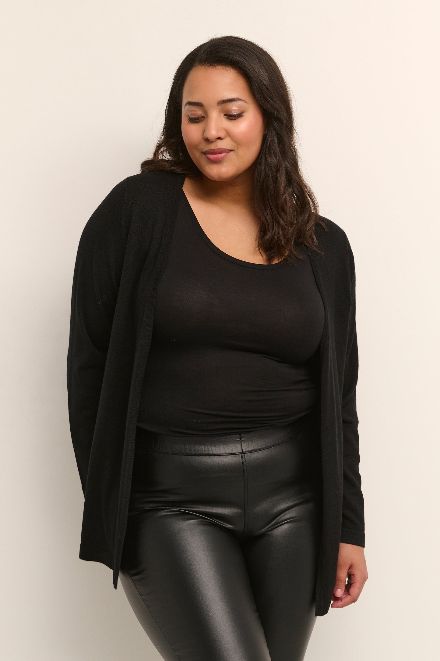 Farisa Cardigan