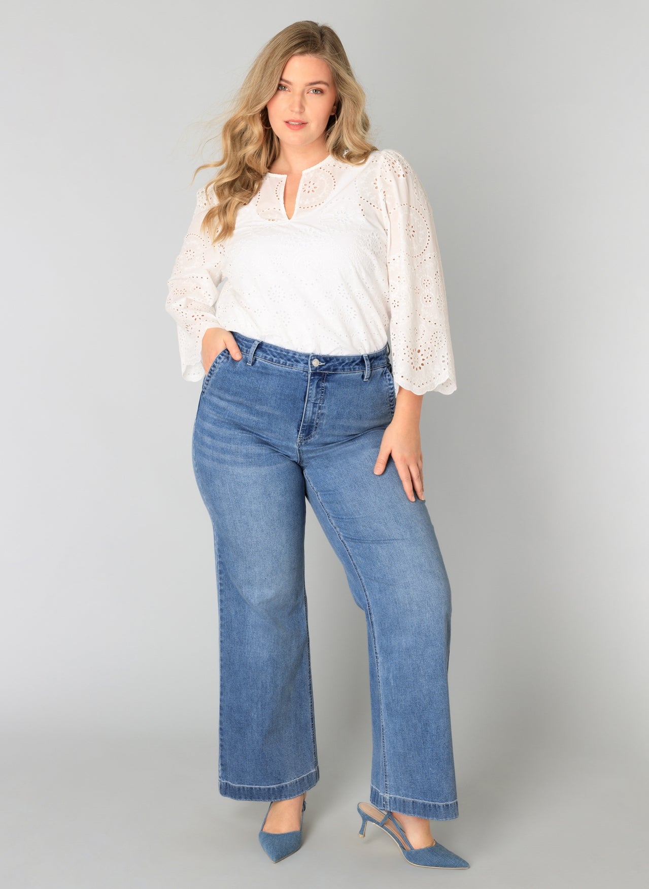 Wijntje Flare Fit Jeans – Denim Stone Wash Blue