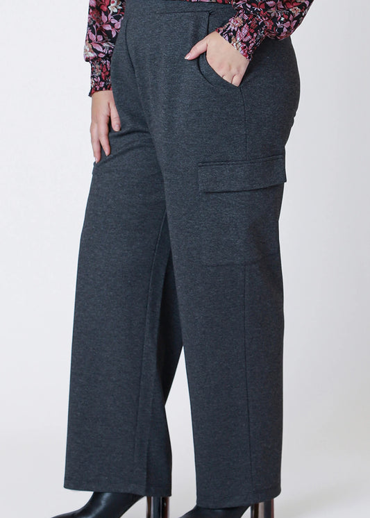 Wide-Leg Knit Cargo Pants – Charcoal Heather (Plus Size)