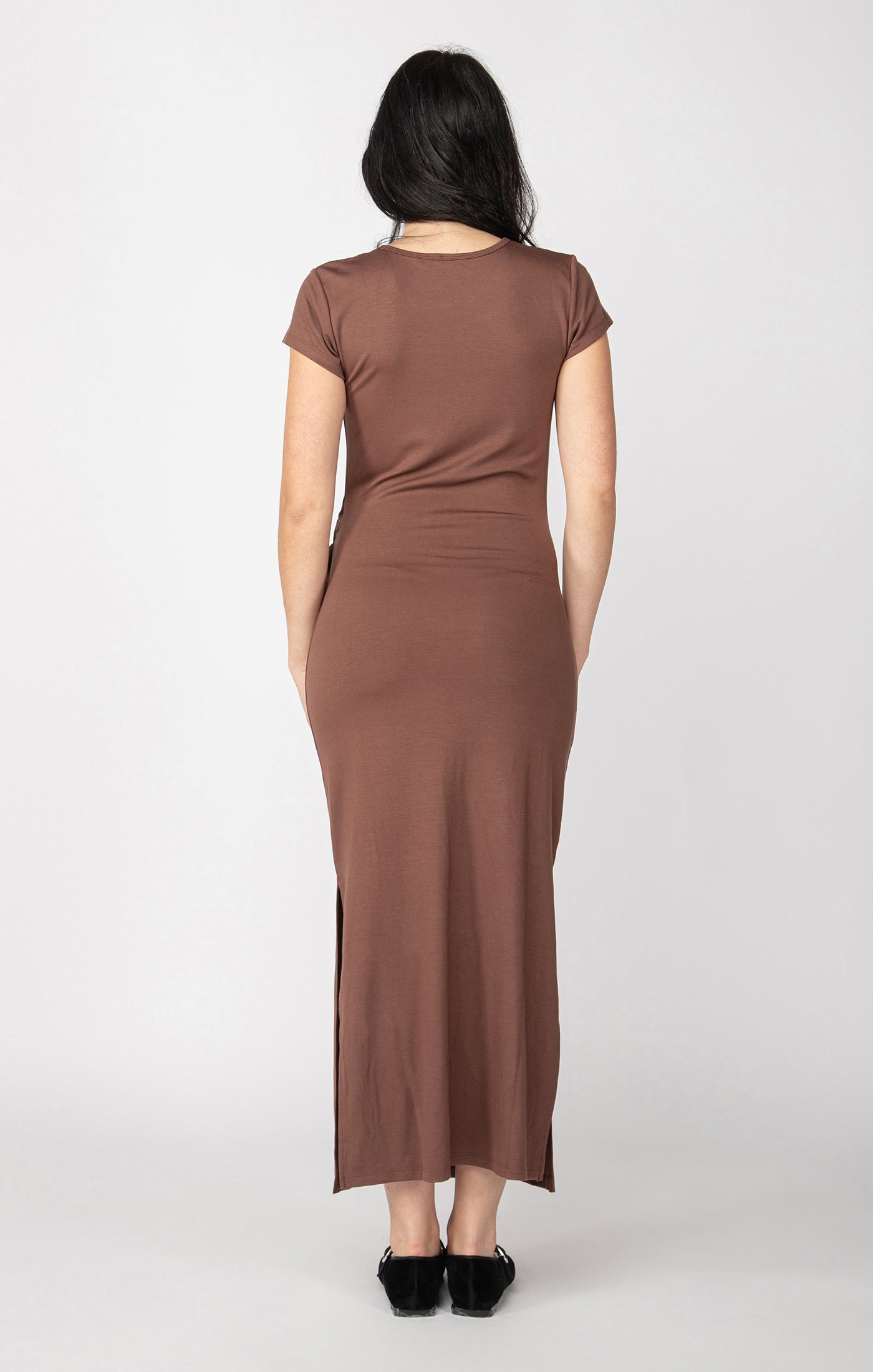 Short Sleeve Midi Dress with Knot Detail (Cocoa)