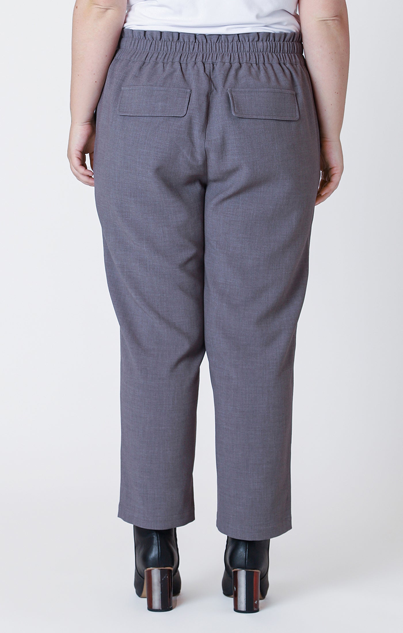 Lexy Cropped Trouser