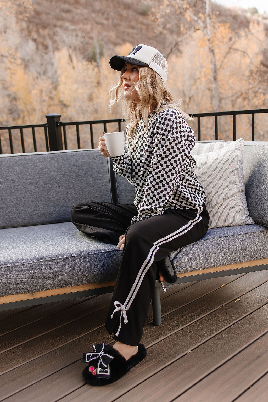 Wide Leg Bow Comfs - Bold & Beautiful