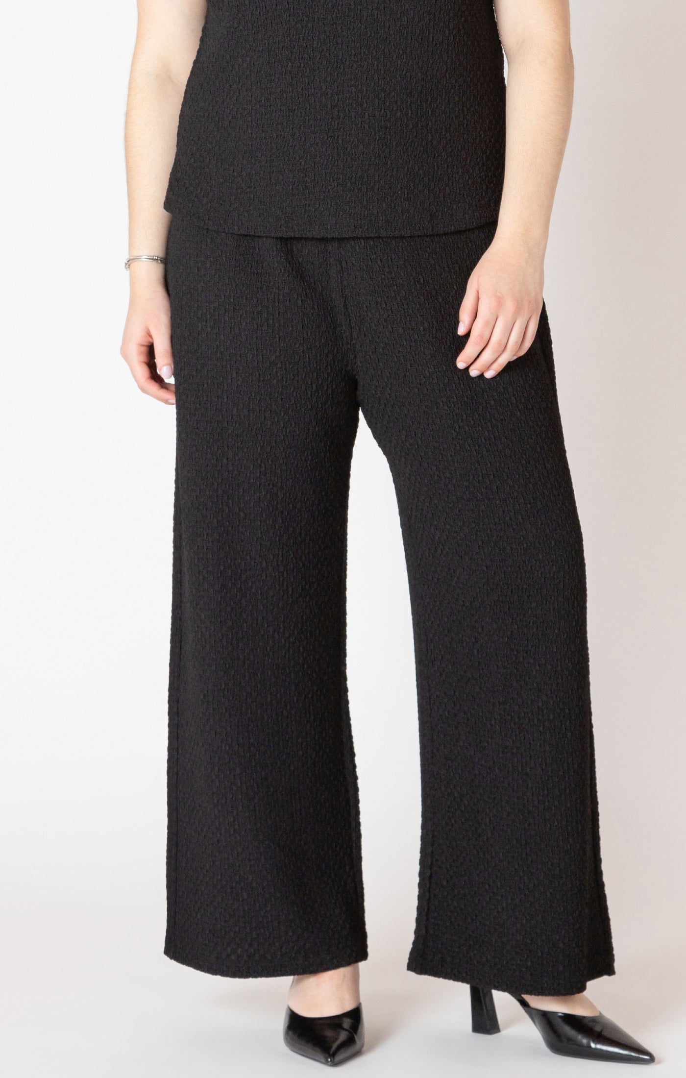 Rhea Textured Wide Leg Pant – Dex Plus