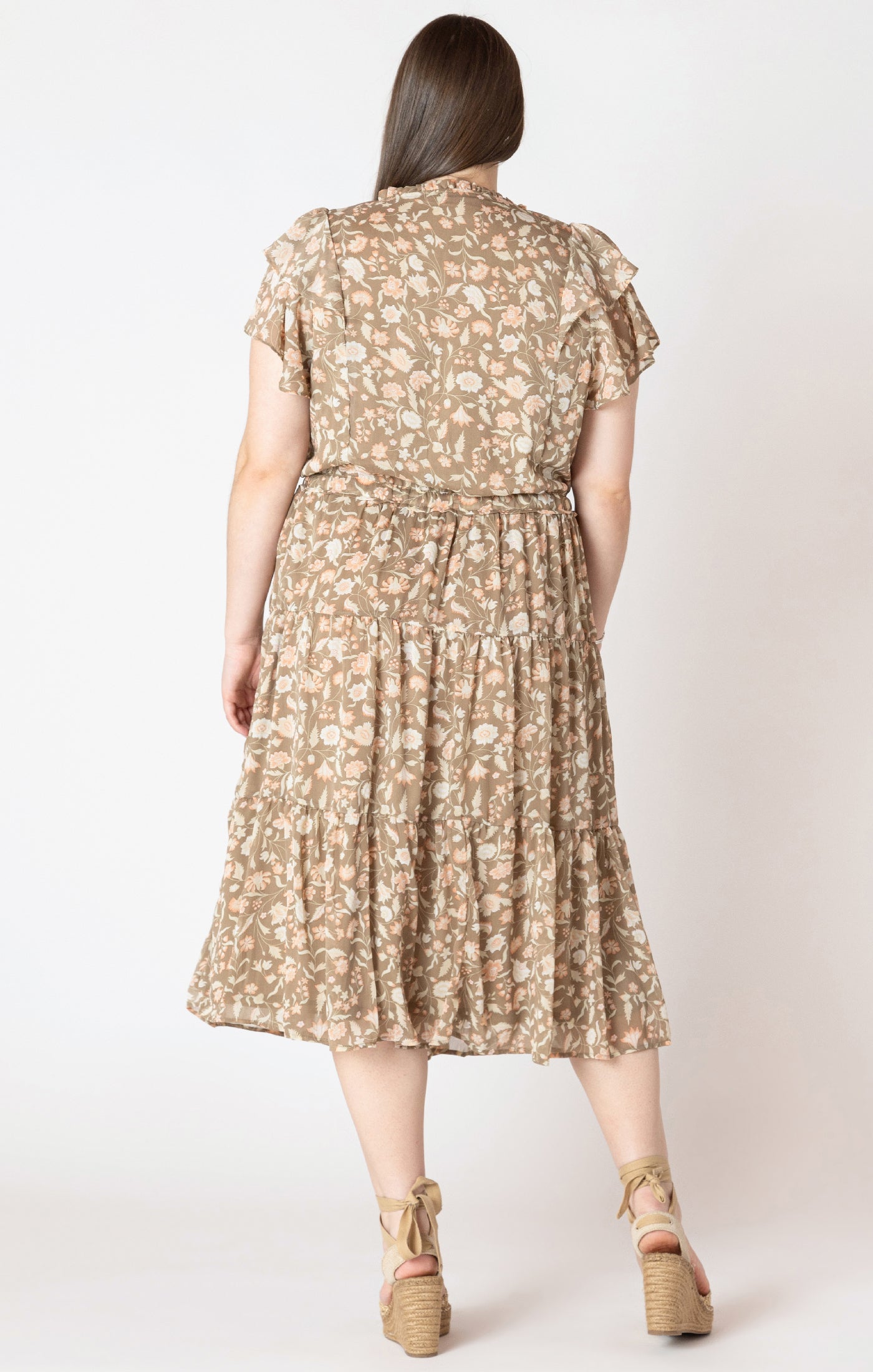 Blossom Breeze Tiered Maxi Dress – Plus Size Pink & Sage Floral