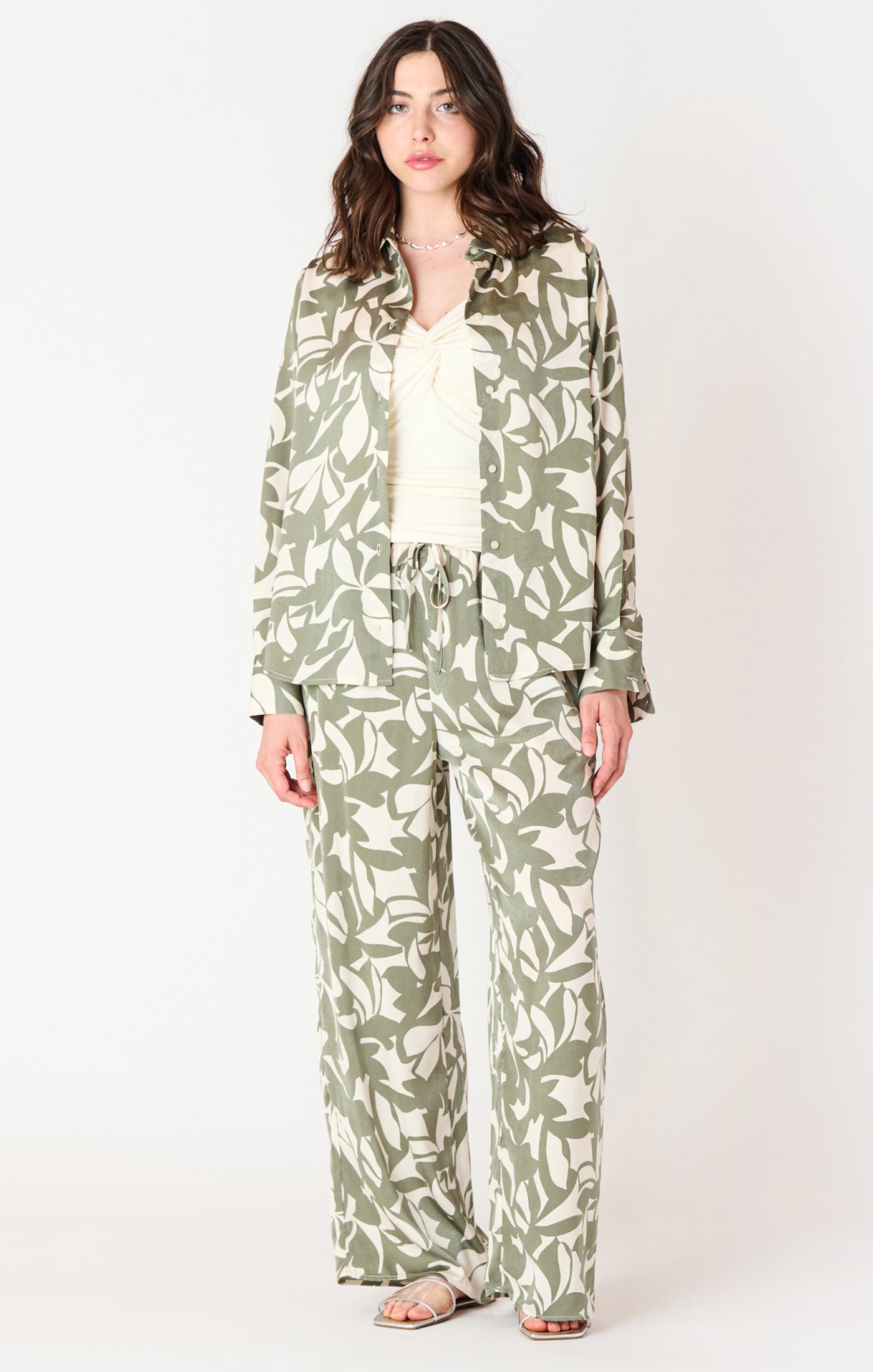 Satin Bloom Button-Up Blouse – Cream/Sage Floral