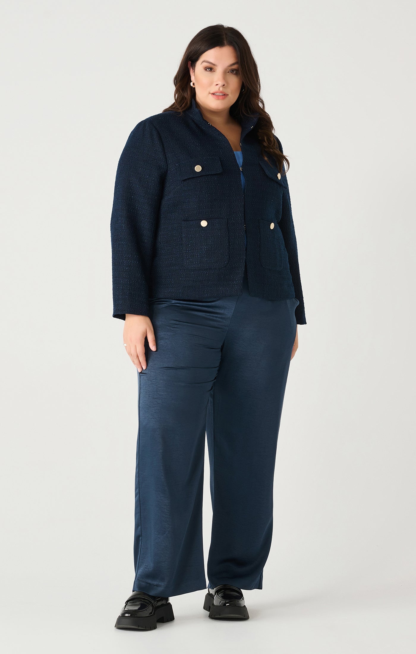 Textured Pocket Detail Blazer (Plus Size)
