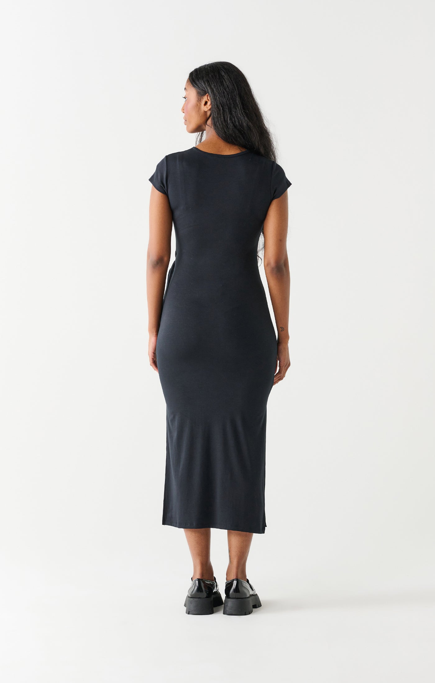 Short Sleeve Midi Dress with Knot Detail (Black/Small to XL)