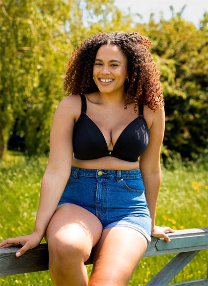 SuperPlunge Multiway Padded Bra in Black - Pinned Up Bra Lounge