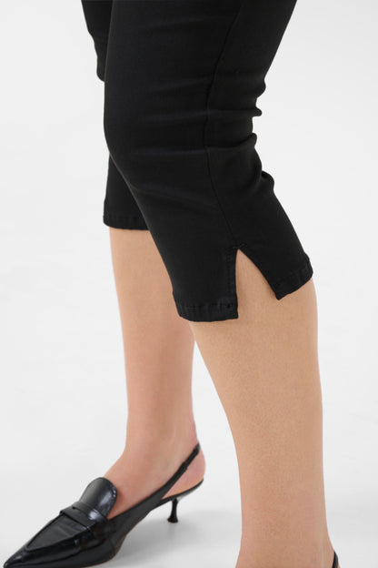 Dina Capri Pant (Size 12 to 20)