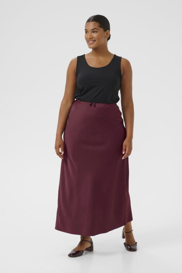 Hilla Satin Slip Skirt – Windsor Wine (Plus Size)