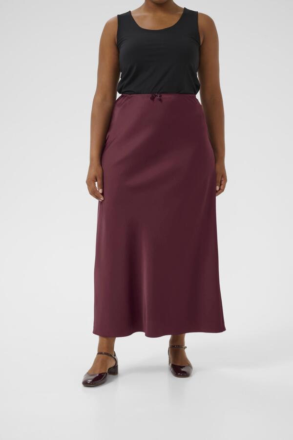 Hilla Satin Slip Skirt – Windsor Wine (Plus Size)