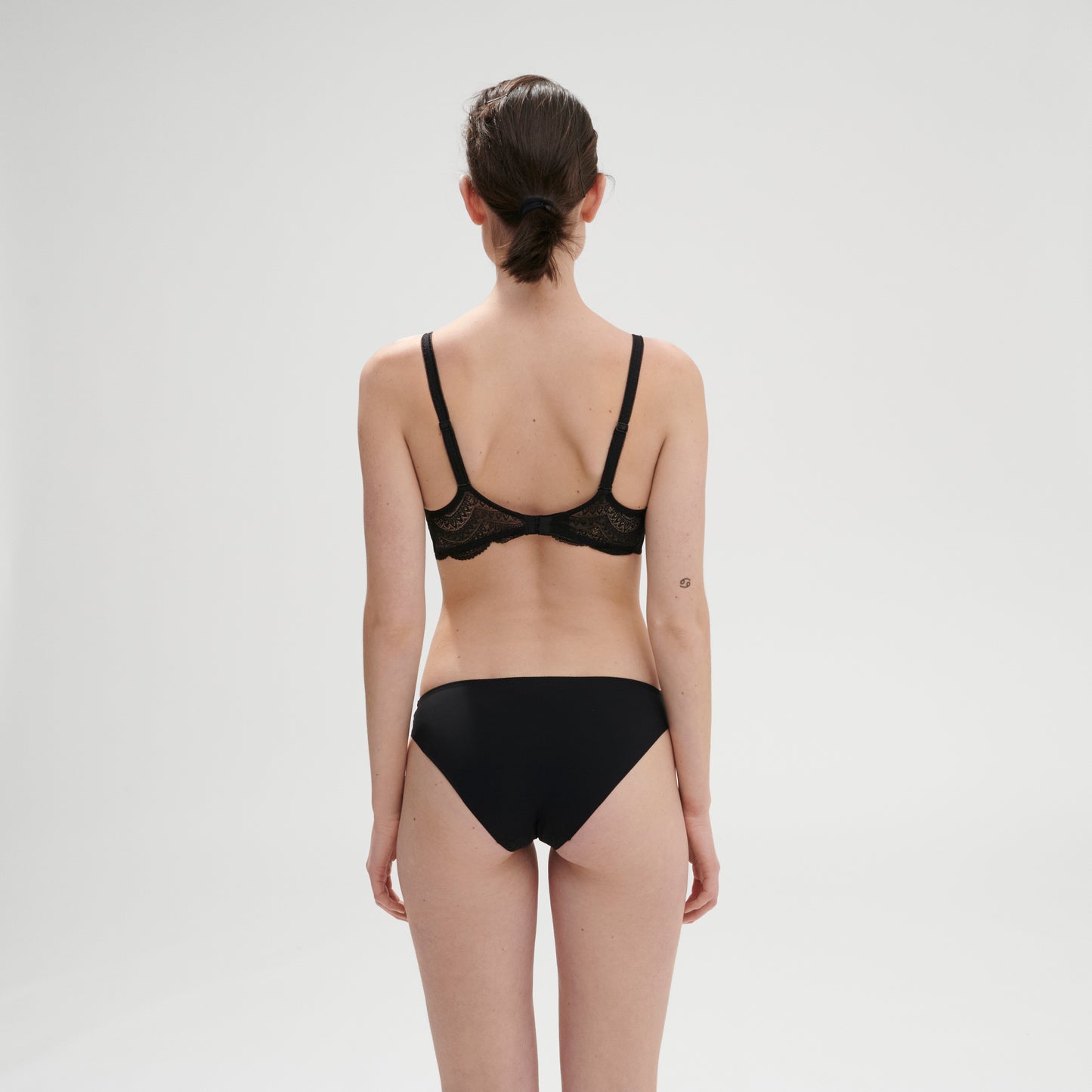 Karma 3D Spacer Moulded Padded Bra (Black)