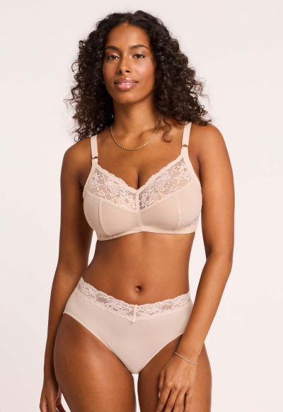 Ayla Cup-Sized Lace Bralette by Montelle