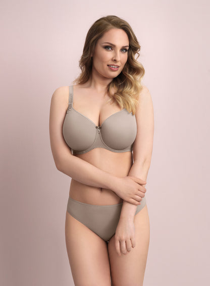 Virginia Spacer in Cappuccino