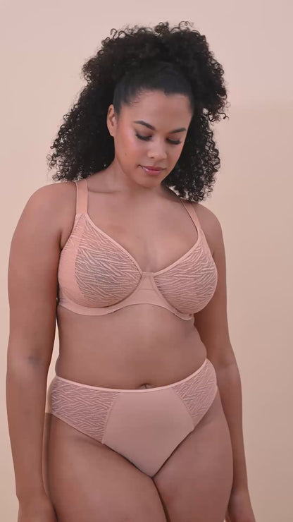Smoothie Lace Moulded Balcony Bra