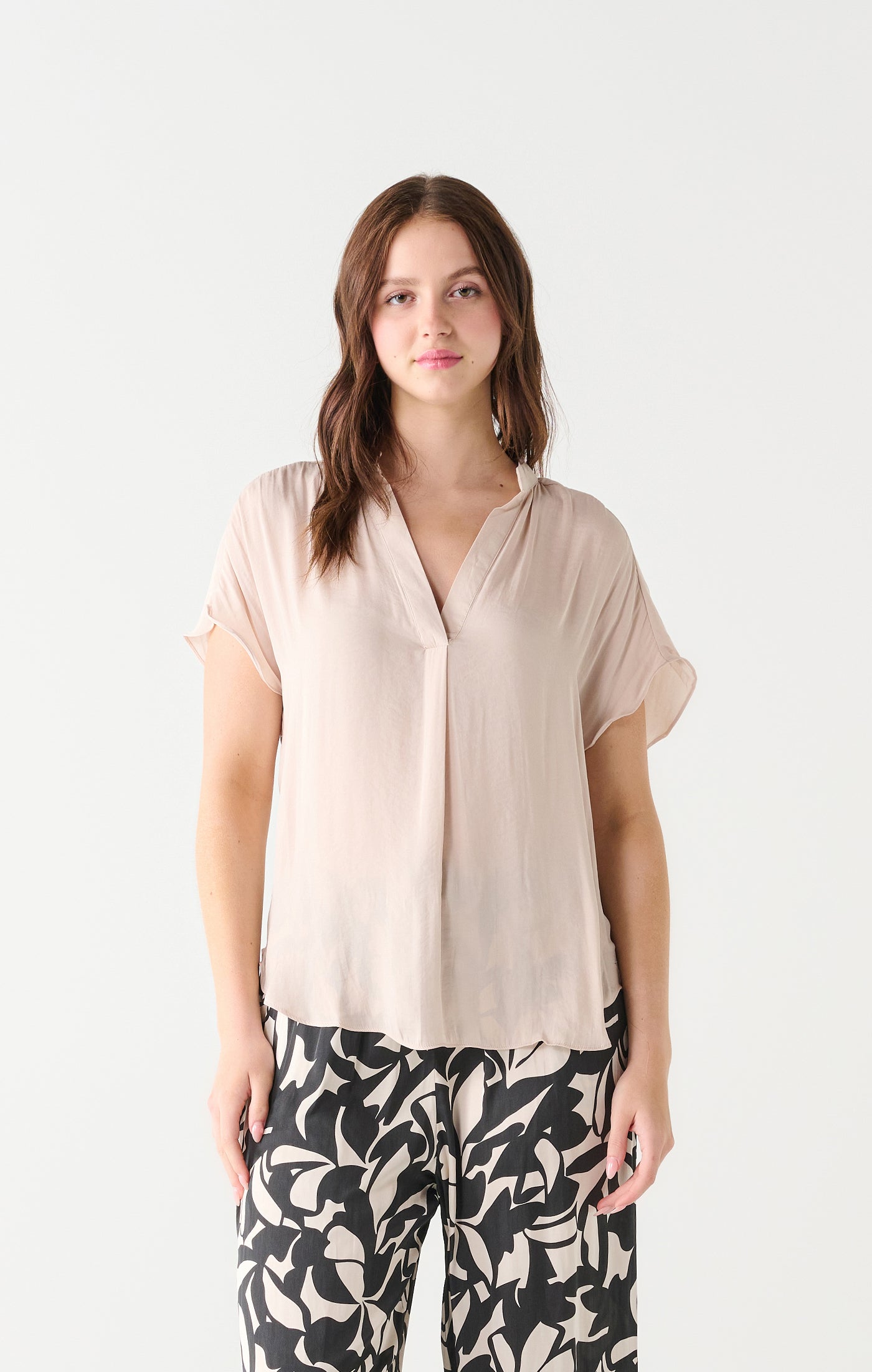 Pearl Short Sleeve Blouse