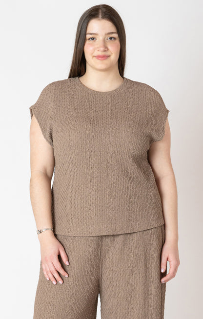 Rhea Textured Stretch Tee – Dex Plus